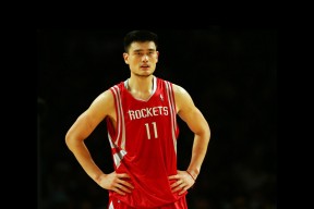 PG Emulate-离谱！骑士清晨刷纪录，山东男篮转战荷甲，阿斯顿维拉转会期神奇出局